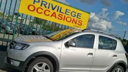 Occasion Dacia Sandero Stepway 88 PK (64 kW) 2015 Grijs Hatchback