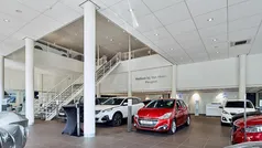 Geel Gebruikt 2022 Peugeot 208 Active Hatchback | € 17.935 (Eerlijke prijs)