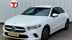 Wit Gebruikt 2019 Mercedes A180 Business Hatchback | € 18.995 (Super prijs)