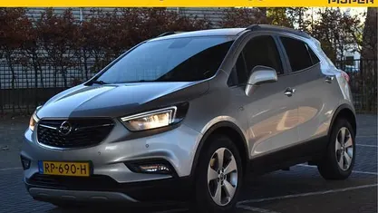 Grijs (metallic) Gebruikt 2018 Opel Mokka X Innovation SUV | € 15.950 (Eerlijke prijs)