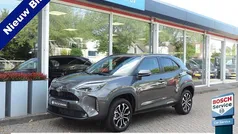 Grijs Nieuw 2025 Toyota Yaris Cross SUV | € 30.980 (Eerlijke prijs)
