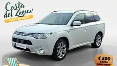 Gebruikt 2015 Mitsubishi Outlander P-HEV Intense+ SUV | € 14.995 (Goede deal)