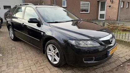 Zwart Gebruikt 2006 Mazda 6 Touring Stationwagen | € 1.350 (Eerlijke prijs)