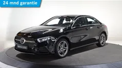 Zwart Gebruikt 2020 Mercedes E250 AMG Sedan | € 28.850 (Eerlijke prijs)
