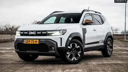 Wit Occasion 2024 Dacia Duster Extreme SUV | € 25.845 (Eerlijke prijs)