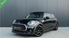 Zwart Gebruikt 2019 Mini Cooper Hatchback | € 16.950 (Eerlijke prijs)
