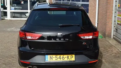 Occasion Seat Leon ST FR 2022 Zwart Stationwagen