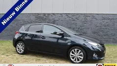 Grijs Gebruikt 2013 Toyota Auris Hatchback | € 13.940 (Eerlijke prijs)