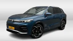 Blauw, metallic lak Gebruikt 2024 VW Tiguan Business SUV | € 46.950 (Goede deal)