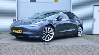 Occasion Tesla Model 3 Performance 461 kW (627 PK) 2019 Grijs Sedan