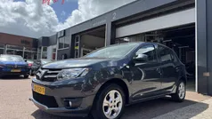 Grijs Gebruikt 2016 Dacia Sandero Hatchback | € 7.950 (Eerlijke prijs)