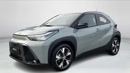 Groen Nieuw 2025 Toyota Aygo X Pulse SUV | € 26.685 (Eerlijke prijs)