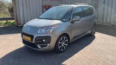 Beige Gebruikt 2010 Citroën C3 Exclusive Hatchback | € 2.450 (Eerlijke prijs)