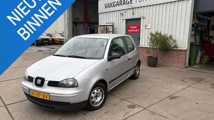 Occasion Seat Arosa 50 PK (36 kW) 2001 Grijs Hatchback