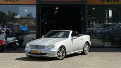 Grijs, metallic lak Gebruikt 2003 Mercedes SLK200 Edition Cabriolet | € 5.449 (Goede deal)
