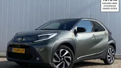 Gebruikt 2023 Toyota Aygo Pulse Hatchback | € 17.950 (Eerlijke prijs)