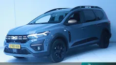 Gebruikt 2024 Dacia Jogger Extreme MPV | € 27.395 (Eerlijke prijs)