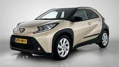 Bruin Gebruikt 2022 Toyota Aygo Limited Hatchback | € 19.445 (Goede deal)