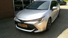Grijs Gebruikt 2019 Toyota Corolla Executive Stationwagen | € 20.500 (Eerlijke prijs)