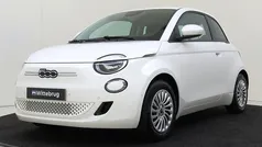 Gebruikt 2024 Fiat 500e Hatchback | € 22.925 (Eerlijke prijs)