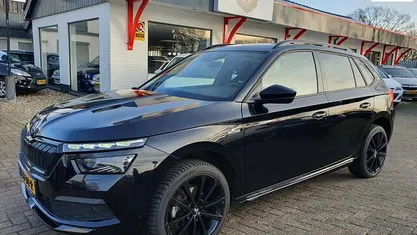 Zwart (metallic) Gebruikt 2022 Skoda Kamiq Business Line SUV | € 26.950 (Eerlijke prijs)