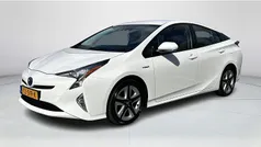 Wit Gebruikt 2018 Toyota Prius Executive Hatchback | € 20.945 (Eerlijke prijs)