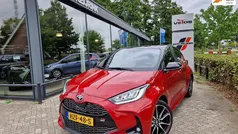 Rood Gebruikt 2022 Toyota Yaris Hybrid Sport Hatchback | € 25.750 (Eerlijke prijs)