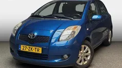 Blauw, metallic lak Gebruikt 2008 Toyota Yaris Executive Hatchback | € 4.950 (Eerlijke prijs)