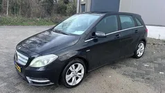 Gebruikt 2012 Mercedes B180 Ambition MPV | € 2.900 (Super prijs)