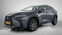 Grijs Gebruikt 2022 Lexus NX450h+ Launch Edition SUV | € 49.995 (Eerlijke prijs)