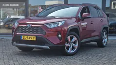 Rood Gebruikt 2019 Toyota RAV4 Hybrid Style SUV | € 31.950 (Eerlijke prijs)