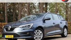 Gebruikt 2023 Renault Mégane GrandTour Equilibre Stationwagen | € 17.400 (Goede deal)