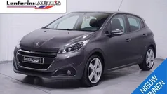 Grijs Gebruikt 2018 Peugeot 208 Hatchback | € 8.850 (Eerlijke prijs)