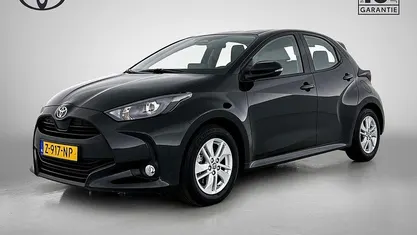 Occasion Toyota Yaris Hybrid Active 116 PK (85 kW) 2024 Zwart Hatchback
