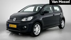 Zwart Gebruikt 2018 VW up! Highline Hatchback | € 9.900 (Eerlijke prijs)