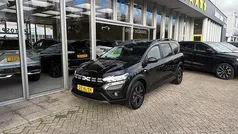 Zwart Gebruikt 2025 Dacia Jogger Extreme MPV | € 26.999 (Goede deal)