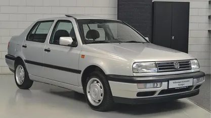 Zilver Gebruikt 1993 VW Vento Sedan | € 13.950