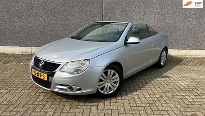 Occasion VW Eos 150 PK (110 kW) 2009 Grijs Cabriolet