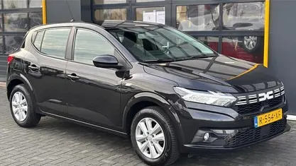Occasion 2022 Dacia Sandero Comfort Hatchback | € 14.900 (Eerlijke prijs)