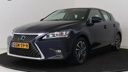 Gebruikt 2017 Lexus CT200h Business Edition Hatchback | € 18.950 (Eerlijke prijs)