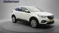 Gebruikt 2018 Opel Grandland X Innovation SUV | € 11.845 (Eerlijke prijs)