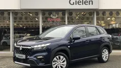 Blauw, metallic lak Gebruikt 2022 Suzuki SX4 S-Cross SUV | € 23.400 (Eerlijke prijs)