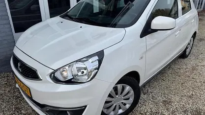 Gebruikt 2020 Mitsubishi Space Star Hatchback | € 7.450 (Eerlijke prijs)