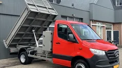 Rood Gebruikt 2020 Mercedes Sprinter Van | € 27.450 (Eerlijke prijs)