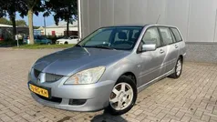 Grijs Gebruikt 2005 Mitsubishi Lancer Comfort Edition Stationwagen | € 1.950 (Goede deal)