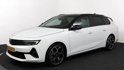 Occasion 2025 Opel Astra Ultimate Stationwagen | € 32.995 (Eerlijke prijs)