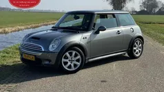 Gebruikt 2004 Mini Cooper S Hatchback | € 2.750 (Eerlijke prijs)