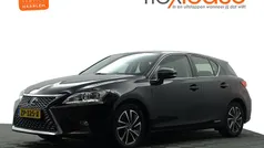 Zwart metallic Gebruikt 2019 Lexus CT200h Business Edition Hatchback | € 19.900 (Eerlijke prijs)