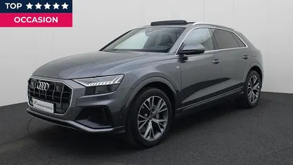 Grijs Occasion 2022 Audi Q8 S-Line SUV | € 69.840 (Super prijs)