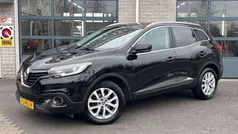 Zwart, metallic lak Gebruikt 2017 Renault Kadjar Intens SUV | € 14.850 (Eerlijke prijs)